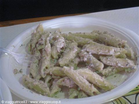 Pennette alla Norcina ( Panna - Salsiccia - e Tartufo )