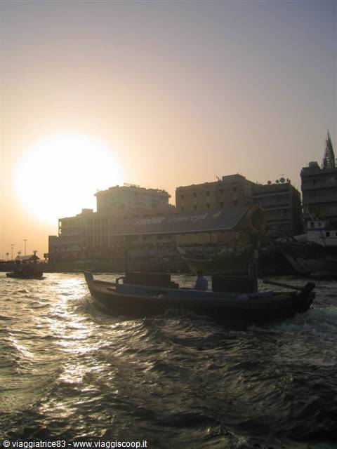 Le abras al tramonto