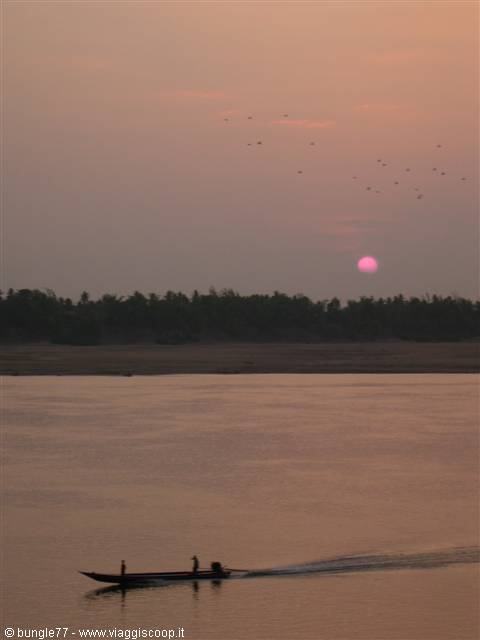 14 - Mekong - Tramonto