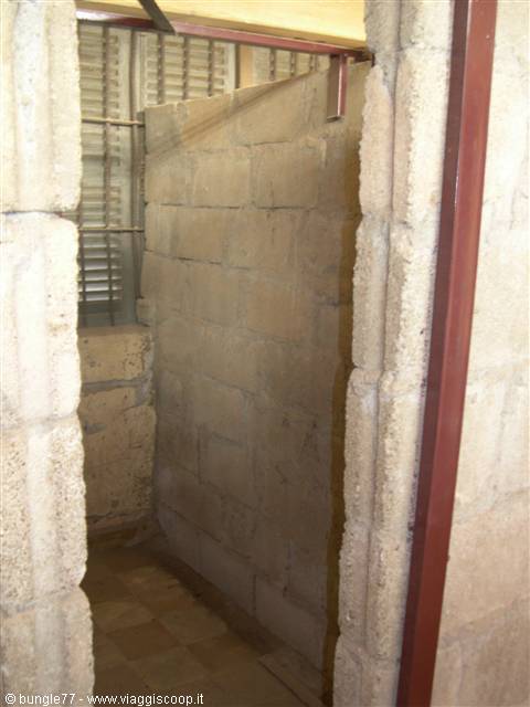 15 - PP - Tuol Sleng - Prigioni dettaglio