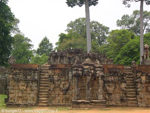18 - Angkor - Terrazza degli elefanti 2