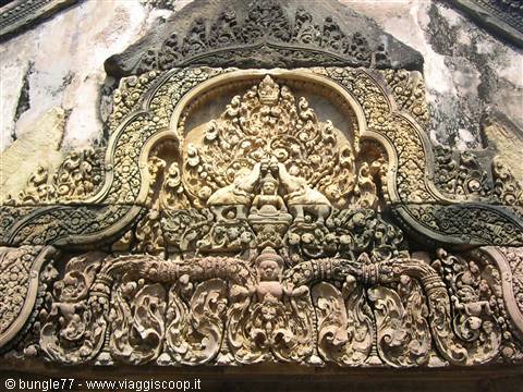 22 - Banteay Srei - Bassorilievo