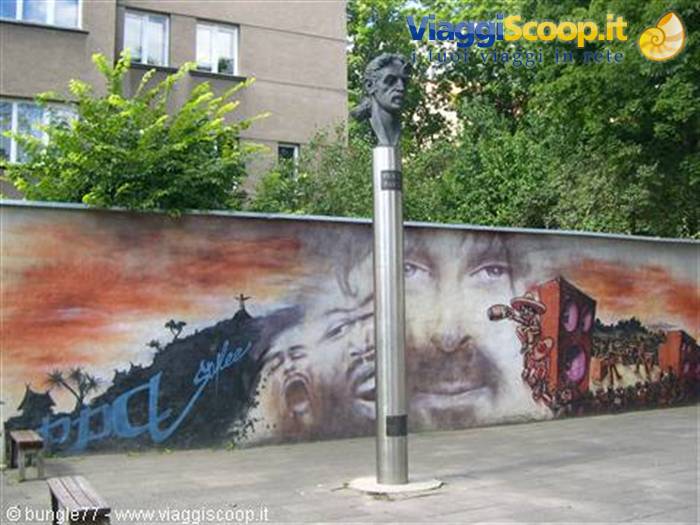 Monumento a Frank Zappa