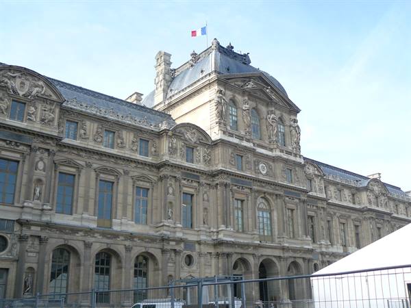 Museo del Louvre