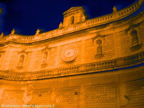il muraglione della Cattedrale
