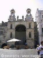 ingresso della chiesa