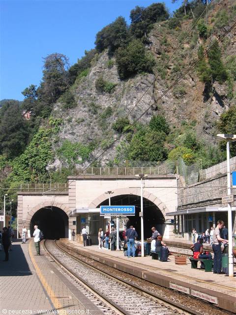stazione scavata nella roccia