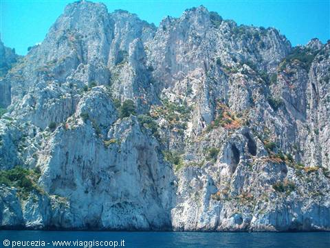 i faraglioni dal vaporetto