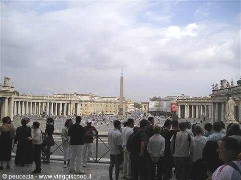 dal portale di san Pietro