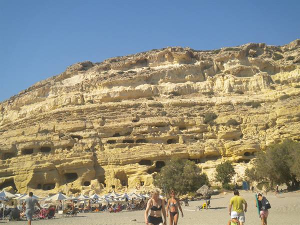 Parete rocciosa di Matala