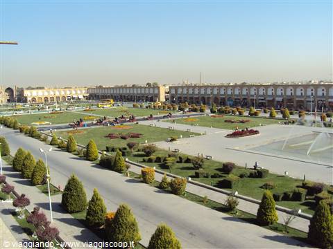 la seconda piazza piug rande del mondo