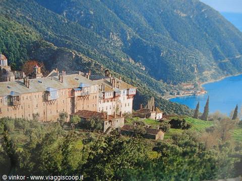 Monte Athos. un altro monastero antico