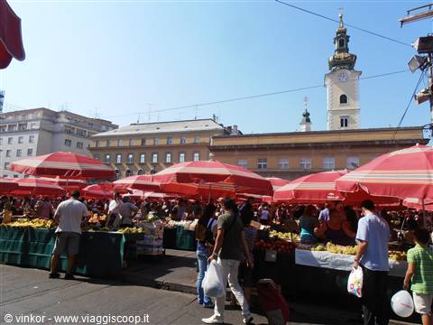 Dolanc piazza del mercato