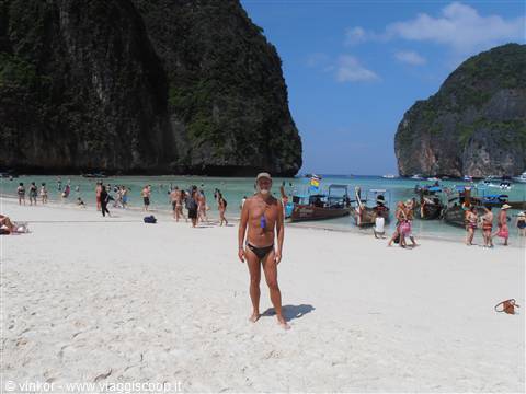 io nella spiaggia del film THE BEACH con L.dI Caprio a Phi Phi Island-Tailandia