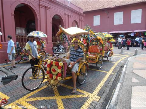 io sul triciclo taxi a Malacca,Malesia