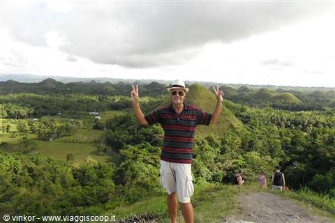io alle Chocolate Hills, Bohol, Filippine