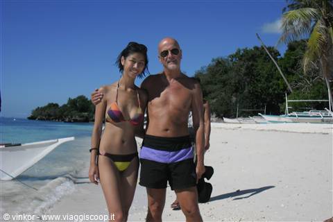 io e Michelle ad Alona Beach, Bohol, Filippine