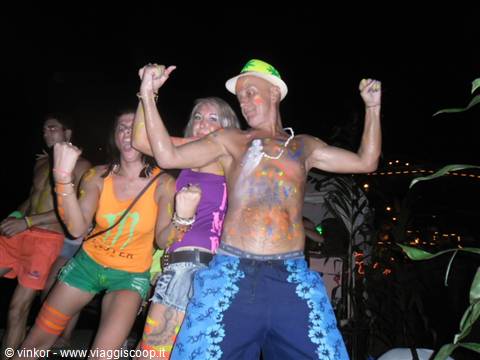 io scatenato al Full Moon Party a Ko Phangan, Tailandia