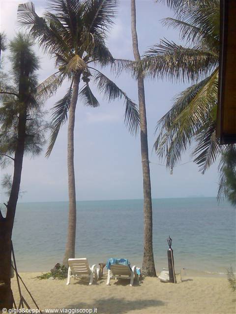 Maenam beach