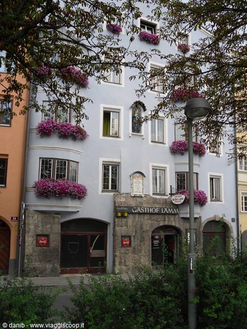 Lungo Inn