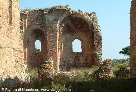 Basilica di Santa Maria della Roccella