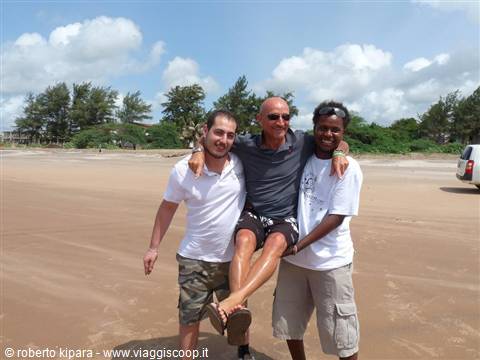 SAFARI KENYA TOP: IO, MIKY E ABDUL