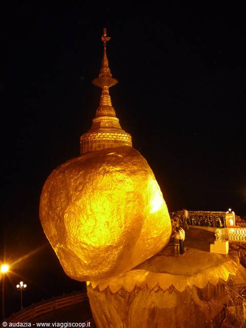 la Golden Rock 