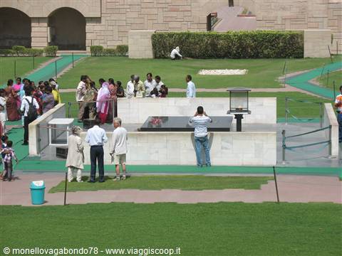 Delhi - Raj Ghat