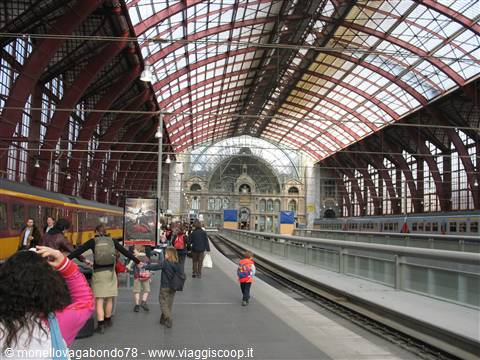 Anversa - Arrivo in stazione