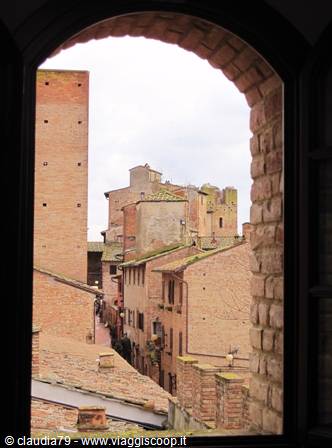Certaldo Alto (FI) e la torre di Casa Boccaccio. Toscana