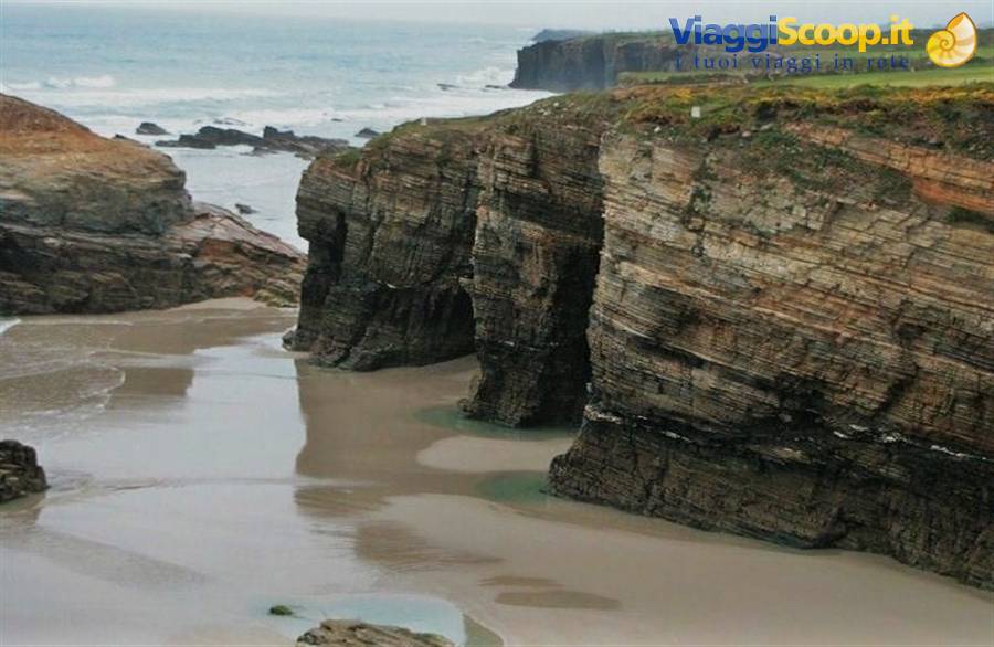 Ribadeo Playa de las Catedrales