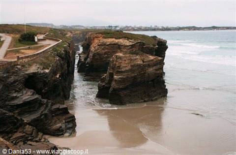 Ribadeo Playa de las Catedrales