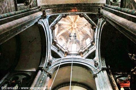 Santiago de Compostela cattedrale funi che sostengono il Butafumeiro