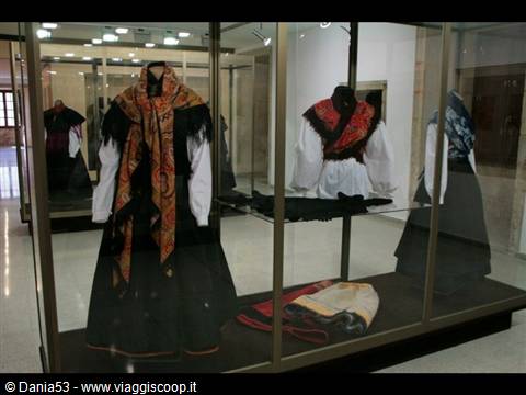 Santiago de Compostela MUseo del Pobo Galega