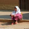 Bambina all'uscita della scuola IRAN 