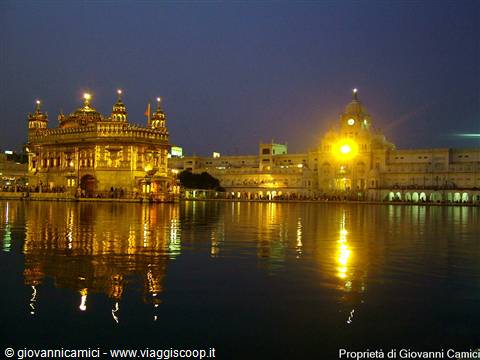 AMRITSAR,TEMPIO D'ORO