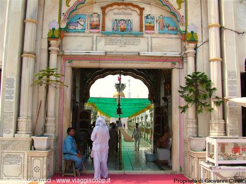 AMRITSAR,Tempio di Durgiana