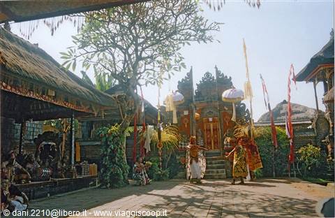 Danze Barong