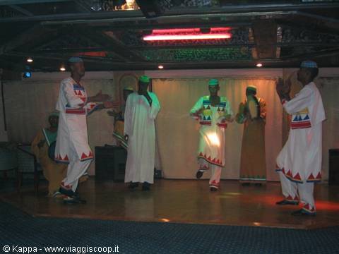 Festa nubiana in motonave