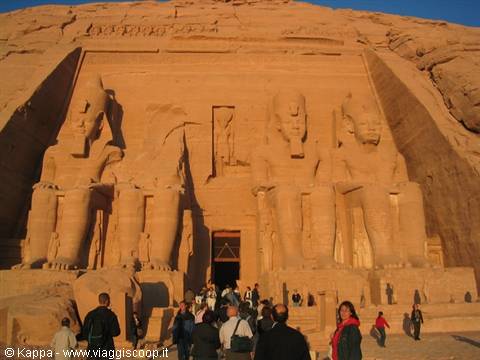 Il tempo di Abu Simbel, ore 6:21