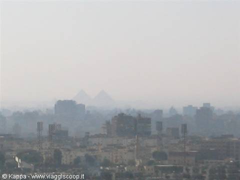 Panoramica del Cairo dalla Cittadella, con la piana di Giaza all'orizzonte