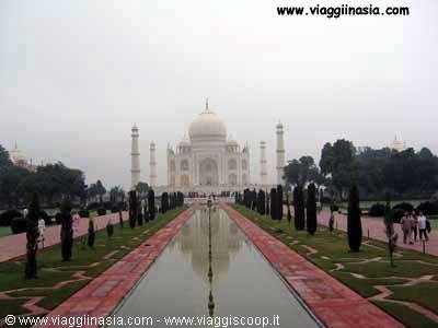 Agra; il Taj Mahal