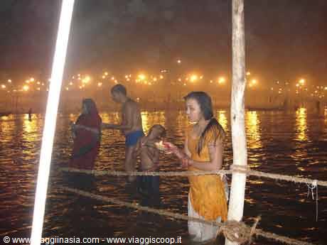 aarti familiare al sangam