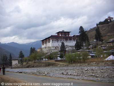 lo dzong di paro