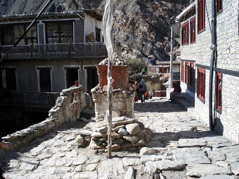 kagbeni strada interna