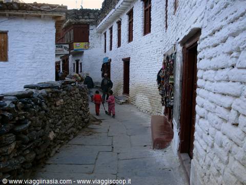 marpha strada nell villaggio