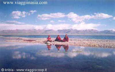 monache a namtso