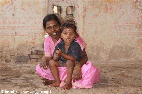 Madre con figlia Tamil Nadu