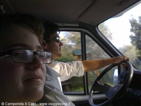 On board - Teo e il camperista x caso