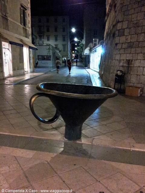Spalato by night